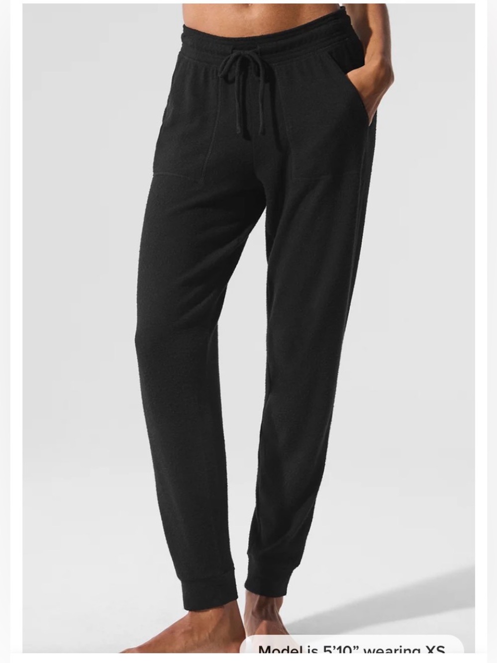 ALO Yoga Women's Black Soho Sweatpants Joggers